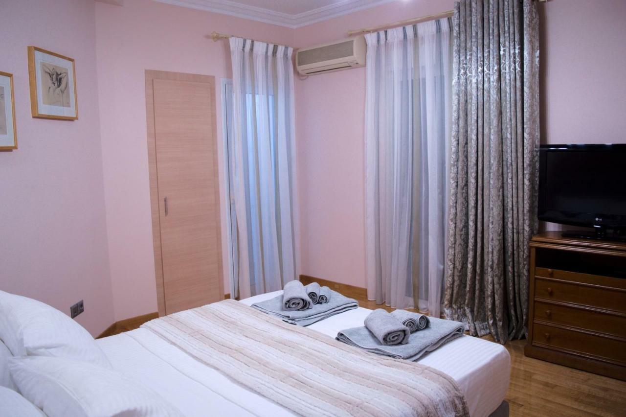 George'S Cozy Apartment In Plaka אתונה מראה חיצוני תמונה